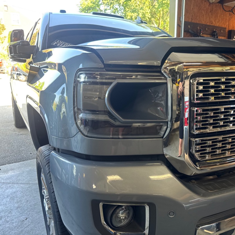 2014 - 2019 GMC Sierra 2500 / 3500 HD OEM Headlight Intake