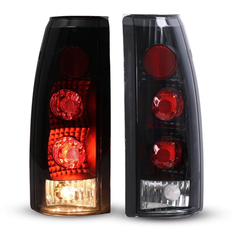 For Chevrolet 1992-1994 Blazer/1988-1998 CK/1992-1999 Suburban/1995-1999 Tahoe, GMC 1988-1998 CK/1992-1999 Suburban/1992-1999 Yukon, Cadillac 1999-2000 Escalade Tail Lights - Black / Clear