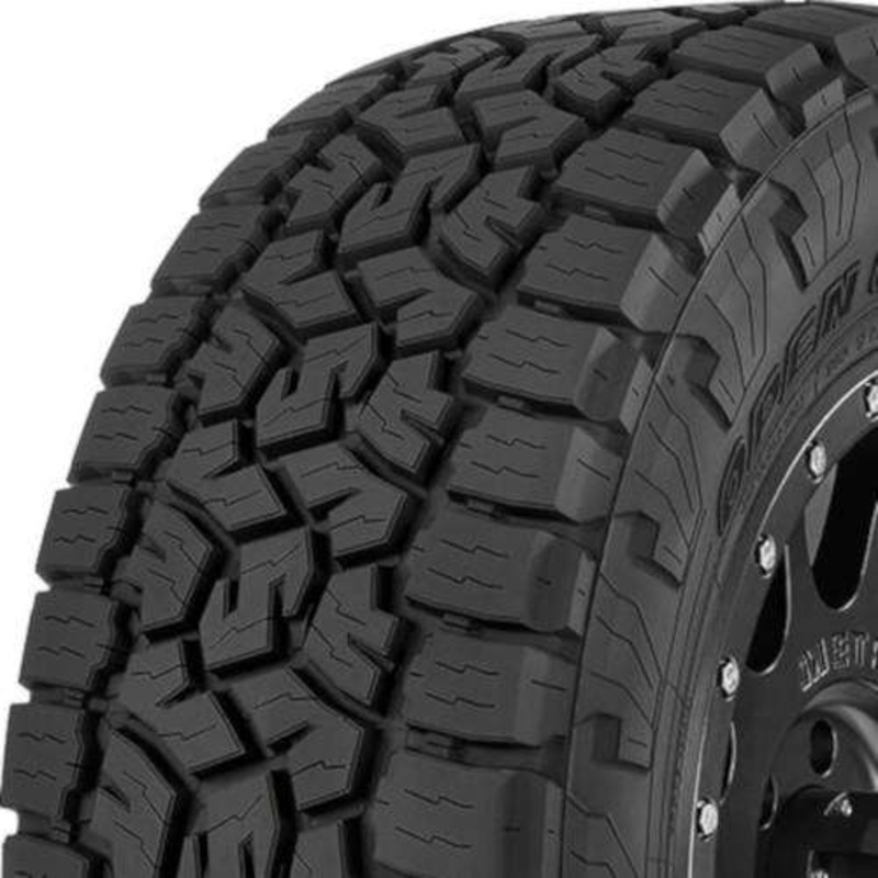 Toyo Tires Open Country A T III 275 50R22  (32.9x10.8R22)