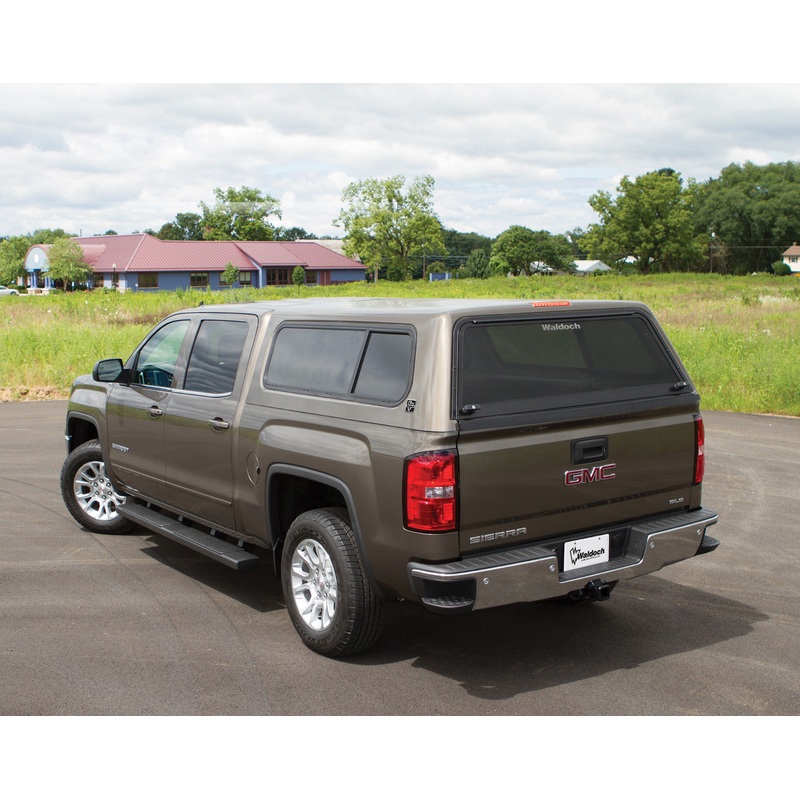 Waldoch W-U GMC Canyon Topper