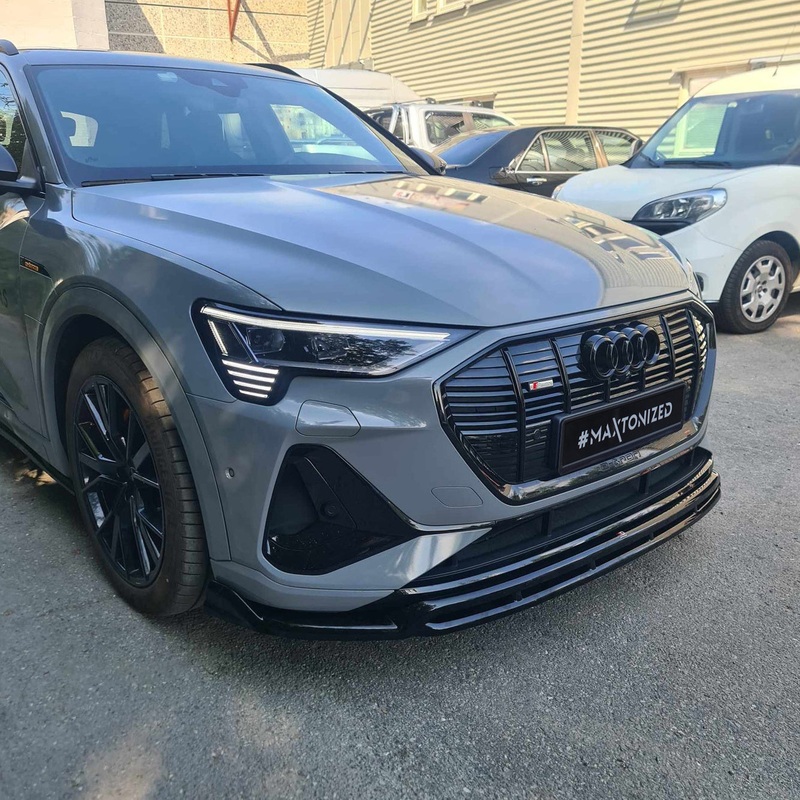 Front Splitter Audi e-Tron S-Line GLOSS BLACK