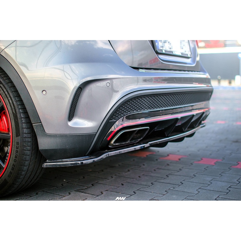CENTRAL REAR SPLITTER (WITH VERTICAL BARS) MERCEDES-BENZ GLA 45 AMG SUV (X156) PREFACE GLOSS BLACK